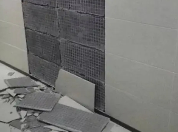 马关瓷砖空鼓维修公司分享下马关墙砖松动维修的知识